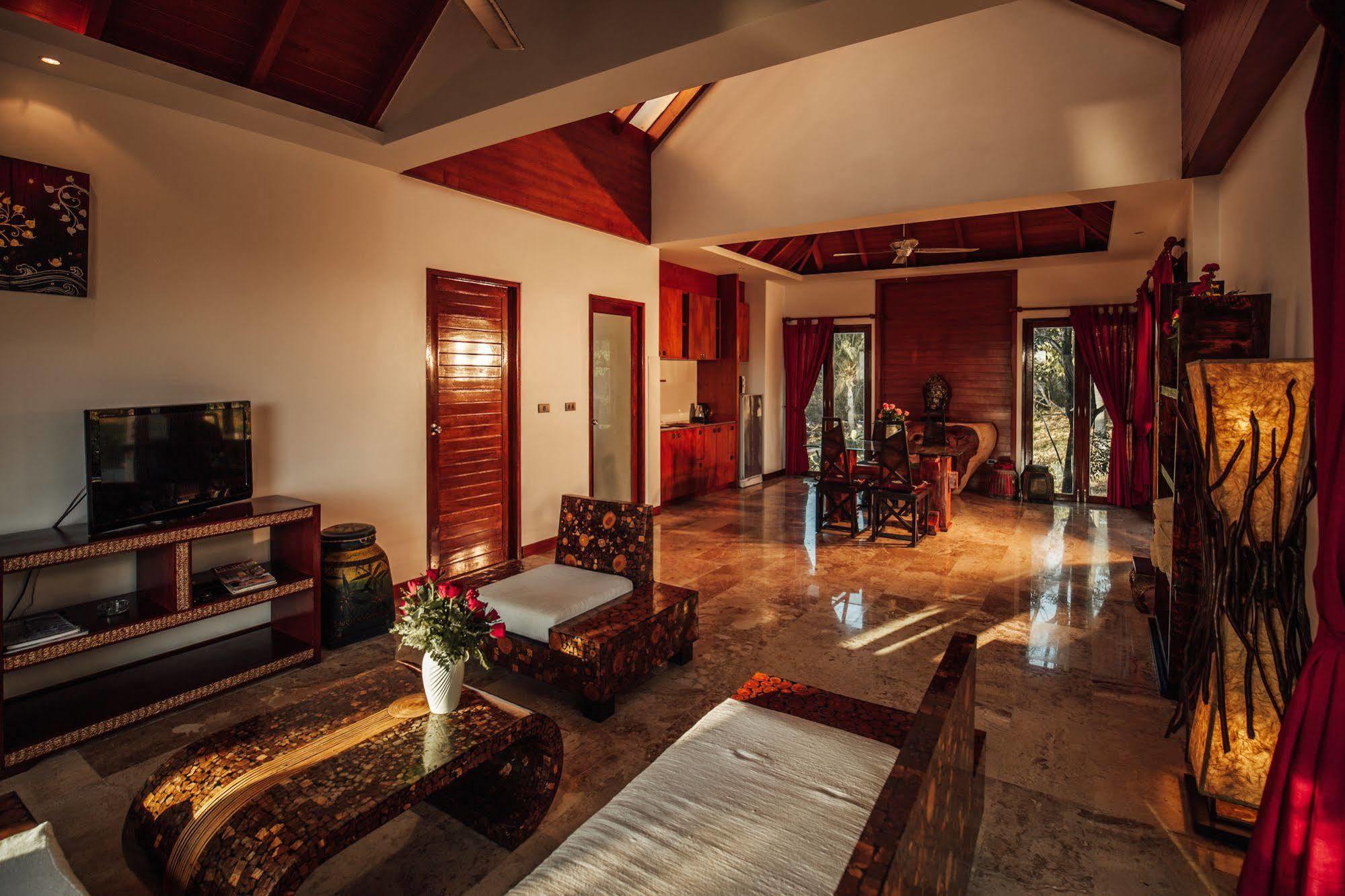 Thai Island Dream Estate * Ko Lanta